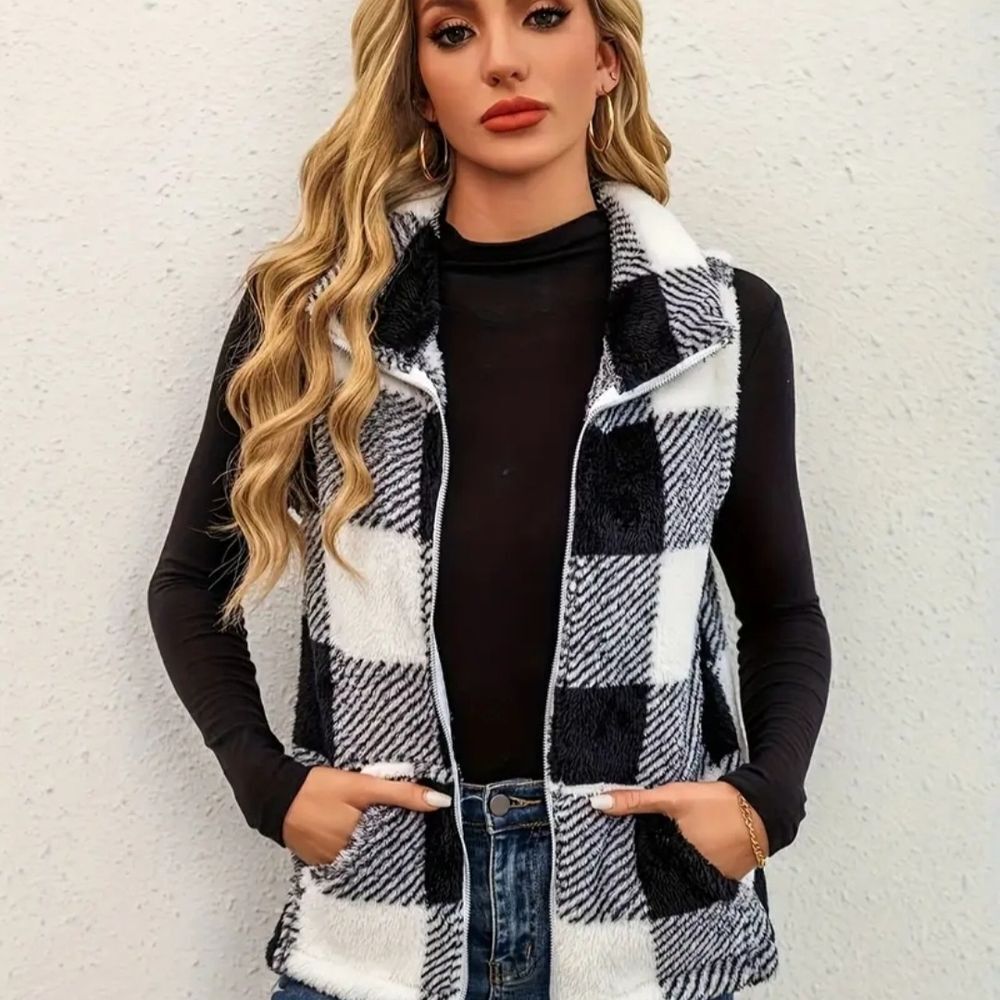 Chic Black and White Checkered Women's Vest - Picture 2 of 5